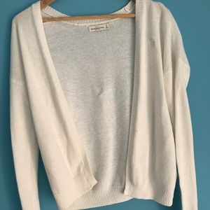 White Abercrombie & Fitch cardigan